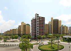 アースシティ西神南